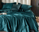 Carvallo – Lyxig Siden Täcke för Fyra Säsongers Komfort Carvallo