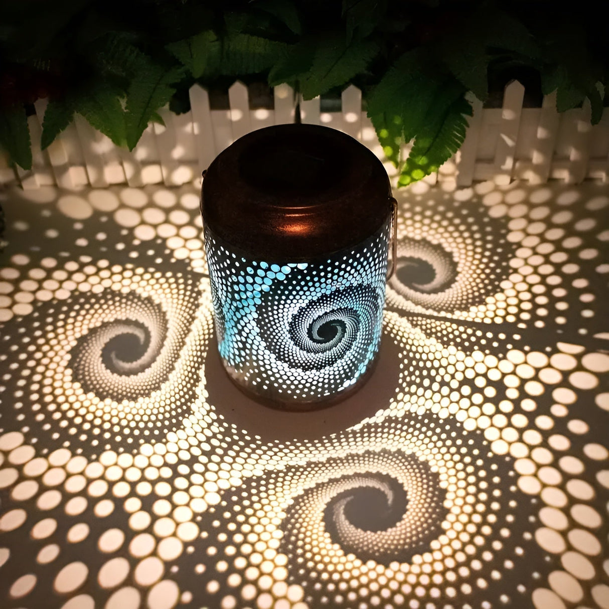 Carvallo projektionslampa sol trädgårdslampa med spiralprojektion | konstnärlig design | väderbeständig | 28x19x13 cm Carvallo
