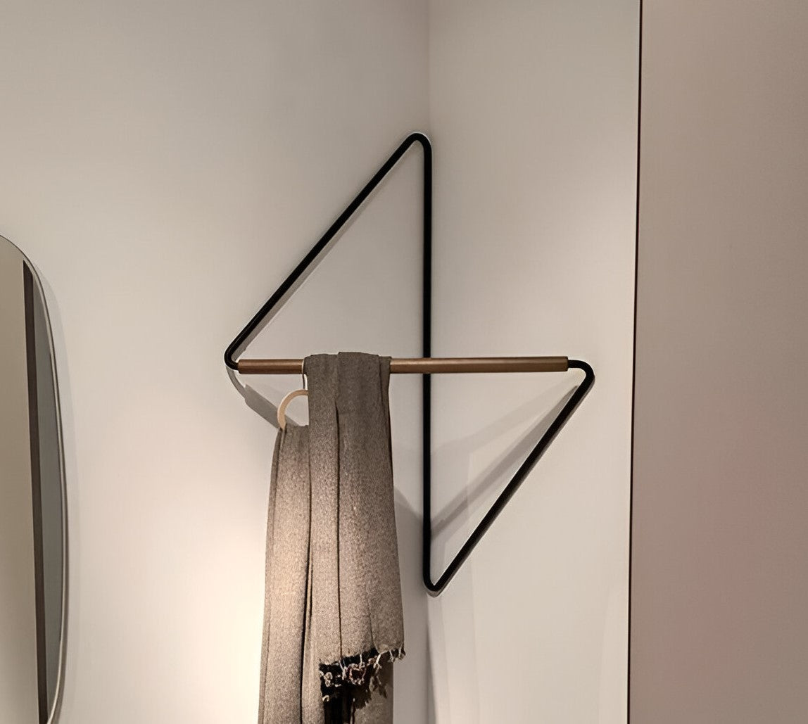 Modern geometrisk metallklädhängare – snygg och mångsidig förvaringslösning MILA Sverige