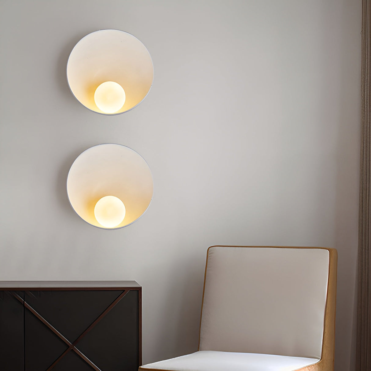 SerenityPearl - Wabi Sabi inspired wall lamp for an inviting atmosphere Carvallo