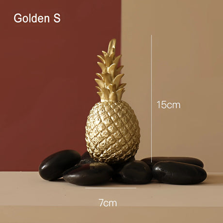 Nordic Ananas-deko-objekt av resin – Modernt heminredning, tropiskt inspirerad dekoration Carvallo