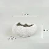 Samtida dekorativ skål i resin med naturinspirerad design - stiligt och mångsidigt accentstycke Carvallo