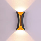 Vattentät LED Vägglampa | 7.9–11.8 x 3.9–4.7 tum | Aluminium & Glas | IP65 Klassad Modern Utomhusbelysning | Brick by Brick Carvallo