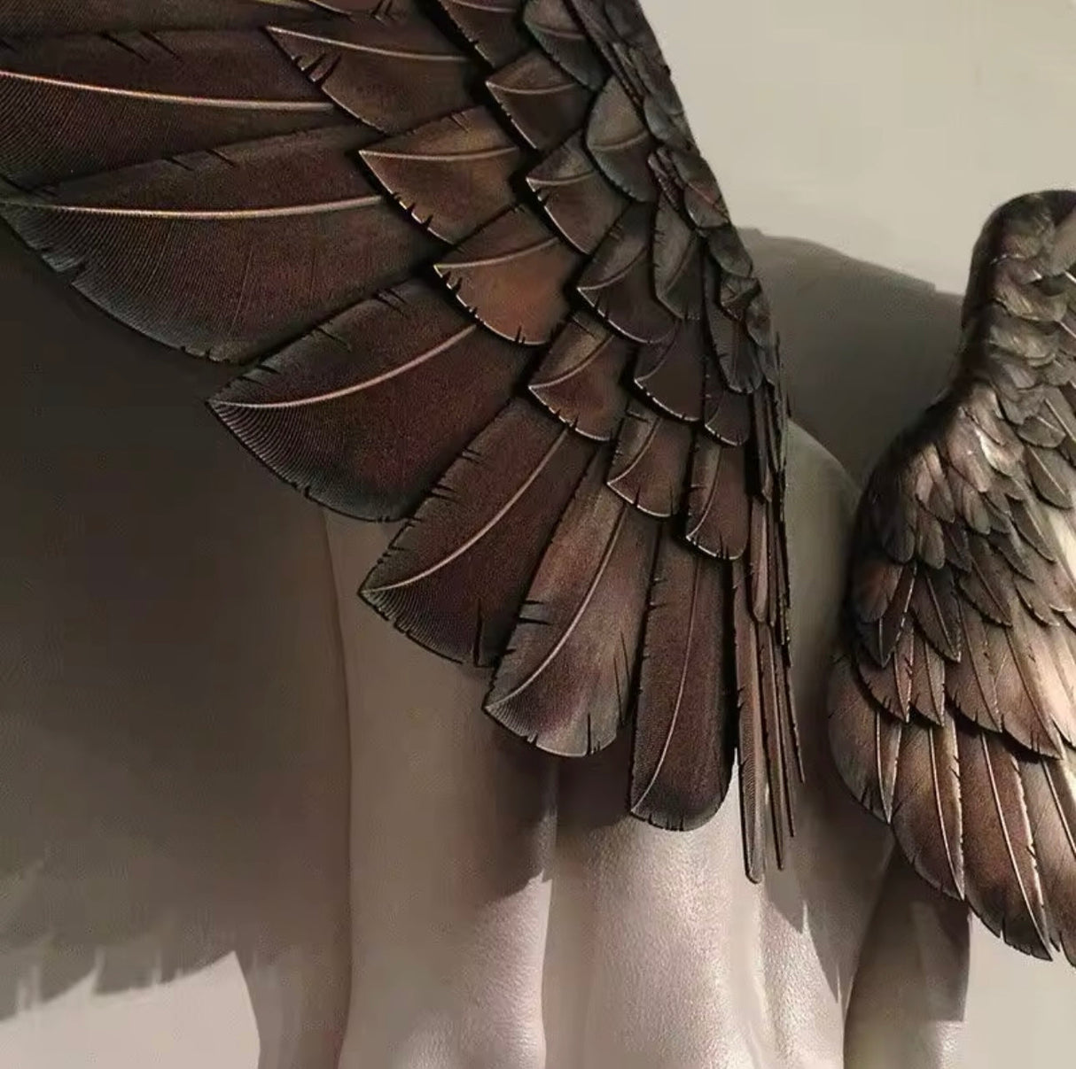 Elegant Wing Art - Frihet och Skönhet Carvallo