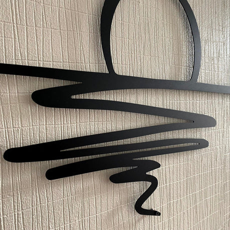 SmokeWhirl Dekor - Minimalistisk Curling Rök Metall Väggdekoration Carvallo