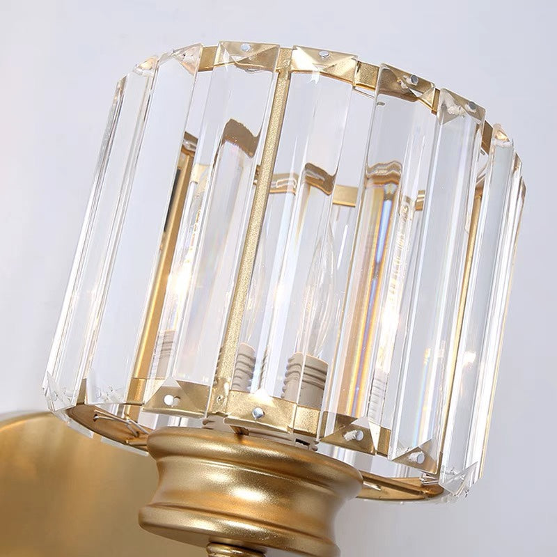 Crystal Hallway Wall Light | 5.9″×9.4″ | Järn‑Kristall Armatur | Hårdkopplad | Brick by Brick Carvallo