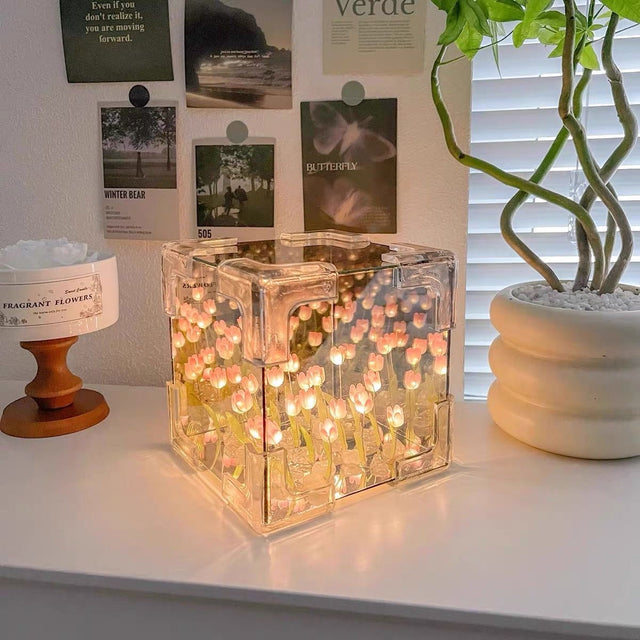 Bloomlight BloomLight – Elegant lampa med blommig design – Hemnix