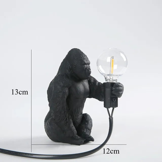 GorillaLux - Unik Gorilla Bordslampa | Modern Djurarmatur med Varm LED Belysning Carvallo