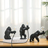 GorillaLux - Unik Gorilla Bordslampa | Modern Djurarmatur med Varm LED Belysning Carvallo
