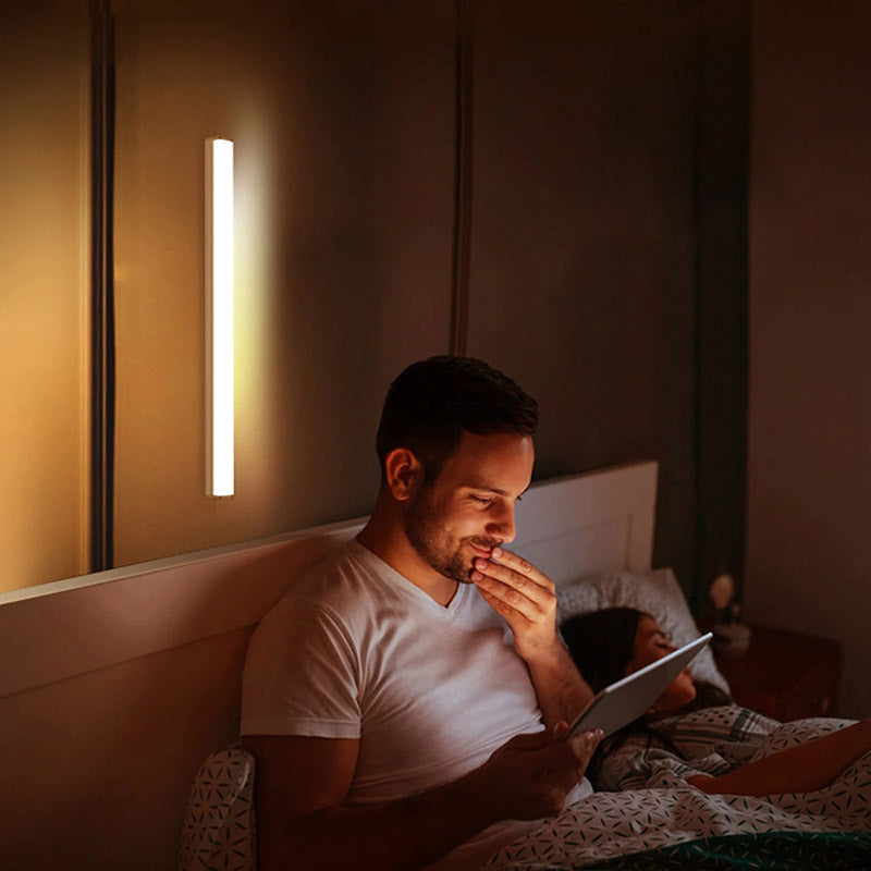 Carvallo - Uppladdningsbar lampa med slankt design Carvallo