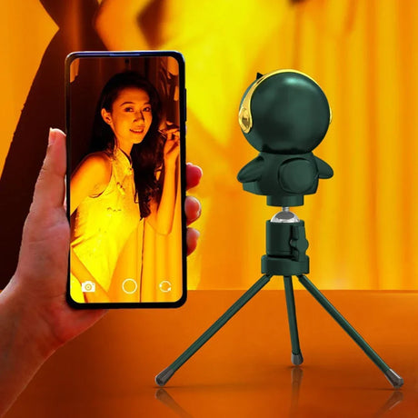 AstroGlow - Solnedgång LED Projektorlampa med Astronautdesign – Stämningsfull Belysning Carvallo