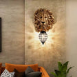 RegalGlow - Majestätisk lejon vägglampa med varm, stämningsfull belysning Carvallo