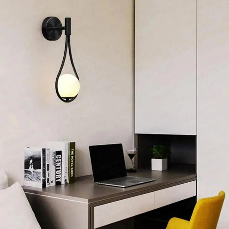 Vägglampa Modern Guld Glas Sconse Carvallo