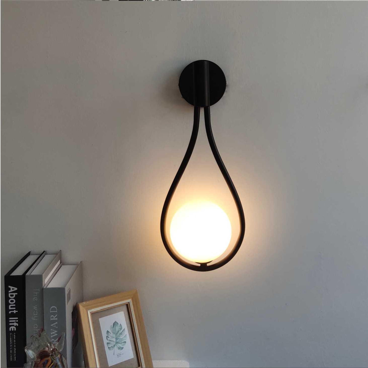 Vägglampa Modern Guld Glas Sconse Carvallo