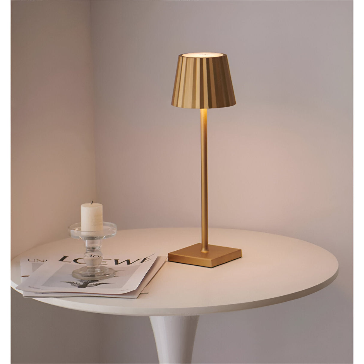 LuminaTouch Trådlös LED-bordslampa – Uppladdningsbar, Modern elegans för varje rum Carvallo