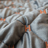 Lyxig vadderad sammet halkfri sofföverdrag för komfort Carvallo