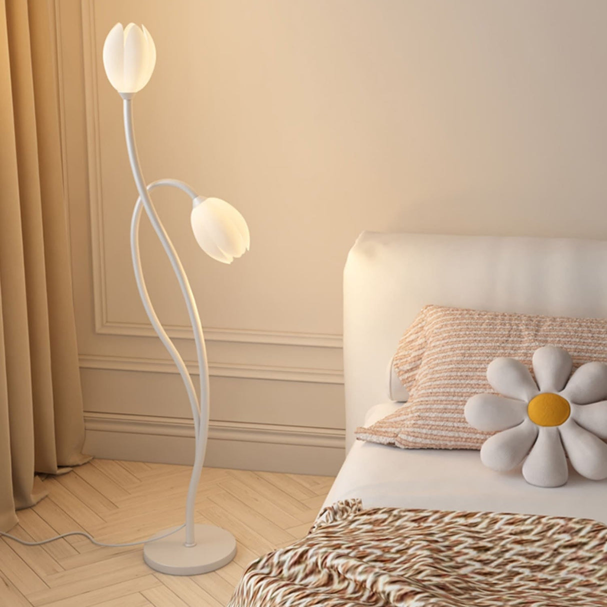 Modern Manta Blomster Golvlampa | 56,3" | Metall & Rotationsformning Design | Brick by Brick Carvallo