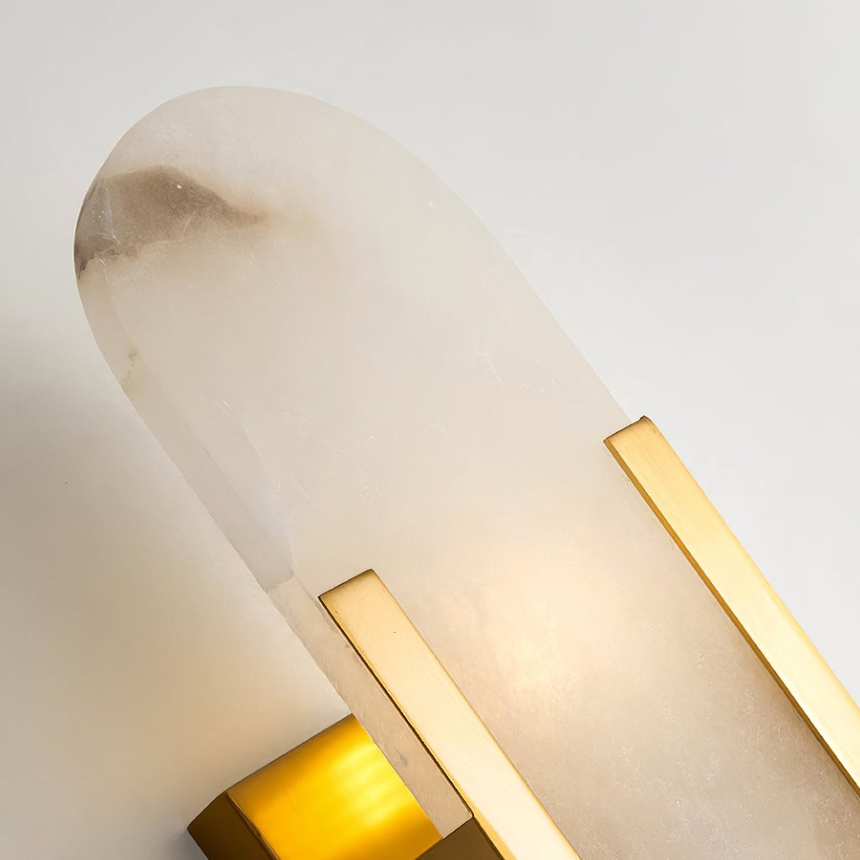 Högkvalitativ Alabaster Vägglampa med Modern Design Carvallo