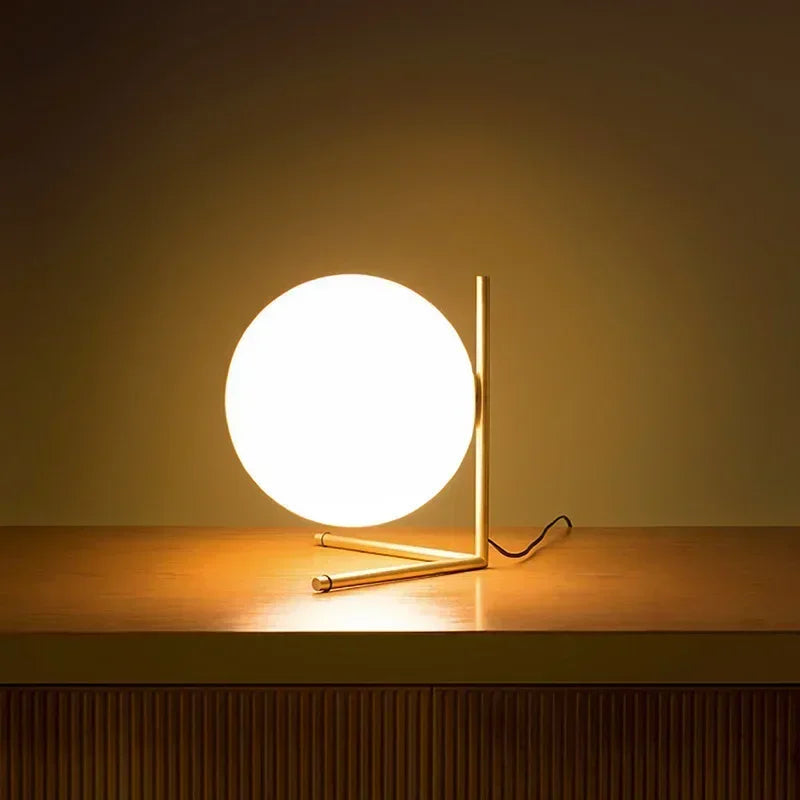 GlassLume - Modern Minimalistisk Glas Bordslampa | Stilig Belysning Carvallo