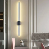 Industriell minimalistisk lång LED järn vägglampor för samtida vardagsrumsinredning och stilfull belysning Carvallo