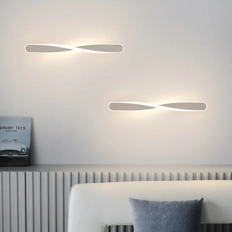 CurveLux - Modern LED Vägglampa i Böjd Design Dimbar Belysning Carvallo