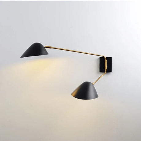 FlexGlow - Svängbar Vägglampa med Lång Arm och LED-belysning Carvallo