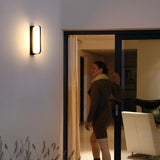 Carvallo – Modern Utomhuslampa med Stilren Design och Flexibel Installation Carvallo