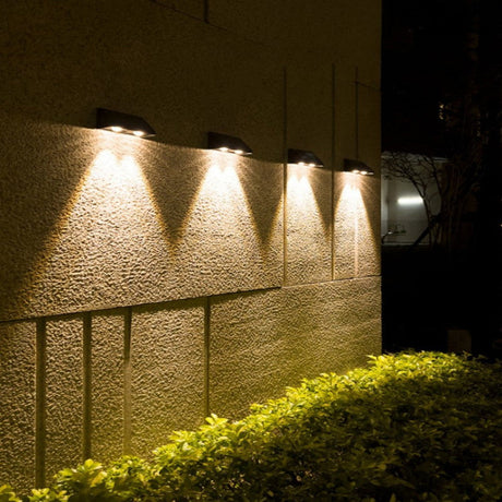 Allväders Solar LED Vägglampa för Utomhusutrymmen Carvallo