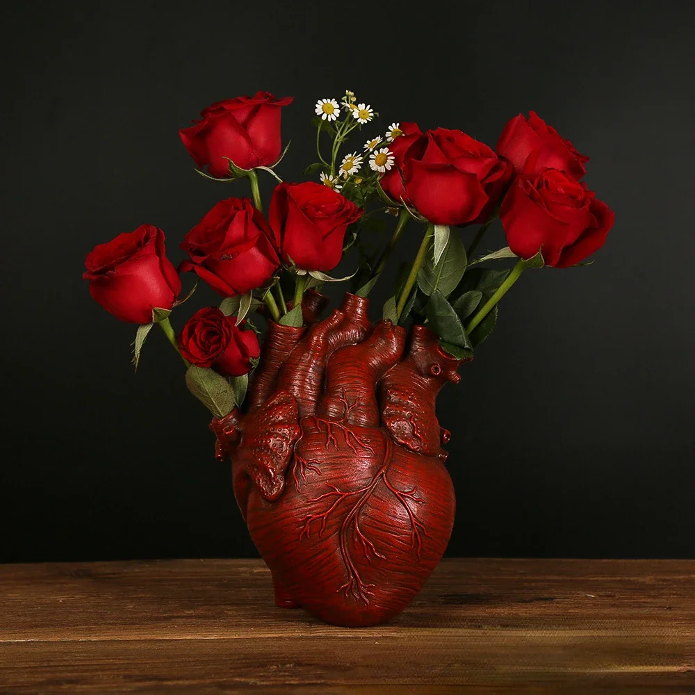 Anatomisk hjärtformad vas för färska eller torkade blommor Carvallo
