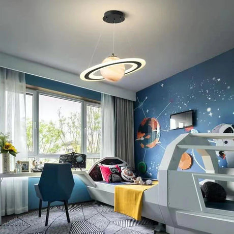 Barns LED Hängande Lampa med Planetär Motiv för Barnrum Carvallo