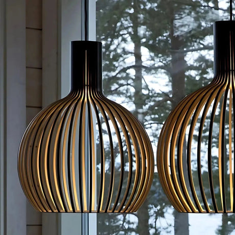 Dansk Hängande Lampa för Elegant Skandinavisk Heminredning Carvallo