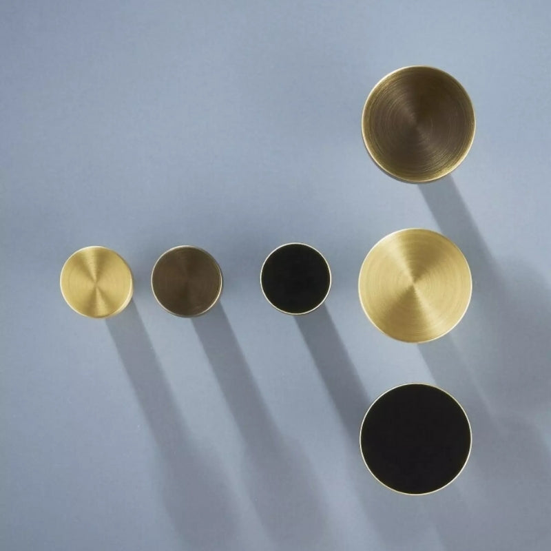 Dekorativa mässingsväggkrokar Stilren förvaringslösning för hemmet Carvallo