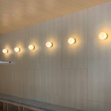 Elegant Glasvägglampa med plug-in design och LED-lampa Carvallo