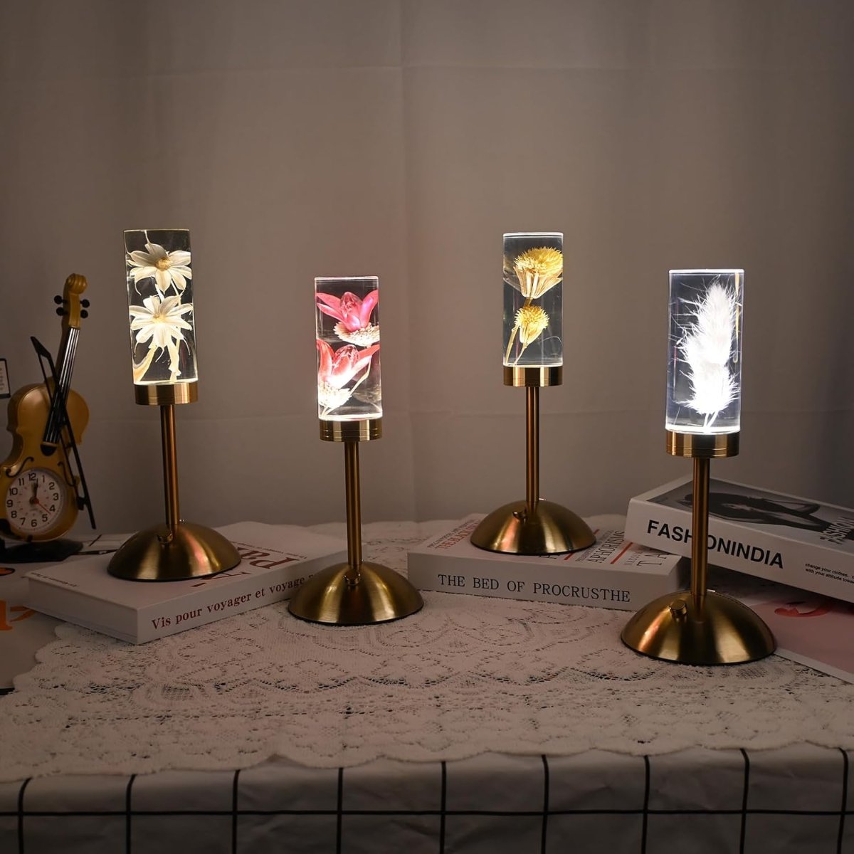 Blomster Bords-lampa med Äkta Blommor för Modern Heminredning Carvallo