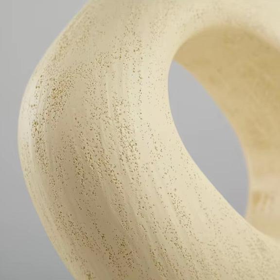 Gold Finish Bordslykta Med LED Ljus Källa E27 Varm Vit Carvallo