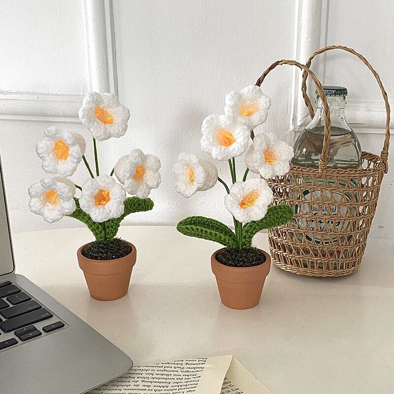 Crochet Blomkruka Dekoration Med Keramisk Bas Carvallo