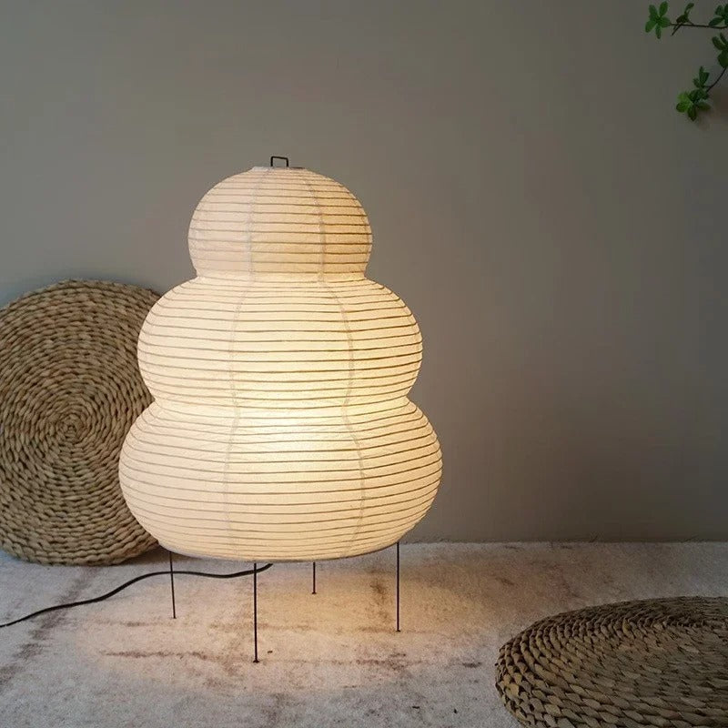 Hikari Washi Golvlampa | 23.6″ | Rispapper | Atmosfäriskt sken | Brick by Brick Carvallo