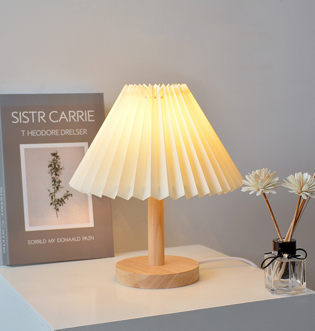 Koreansk Retro Plisserad Bordslampa för Elegant Hembelysning Carvallo