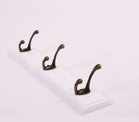 Väggmonterad Klädhängare | Solitt Trä Entréorganiserare | Rustik Platsbesparande Krokar | Brick by Brick Carvallo