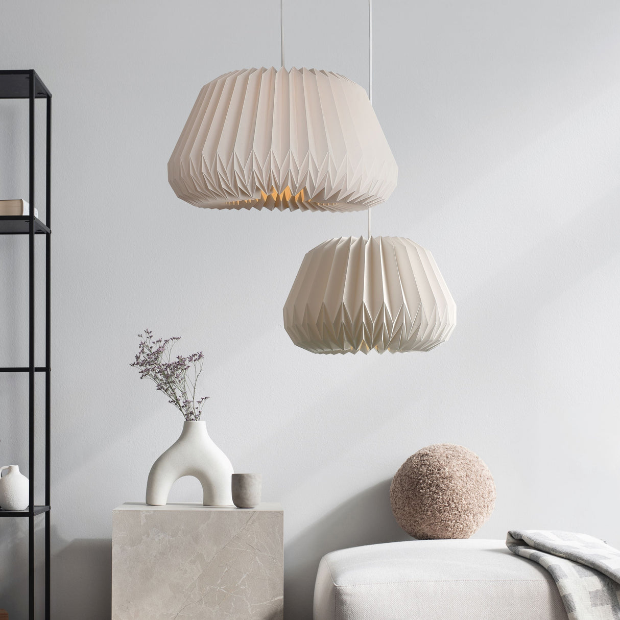 LunaBloom – Mjuka kurvor i hängande form Carvallo