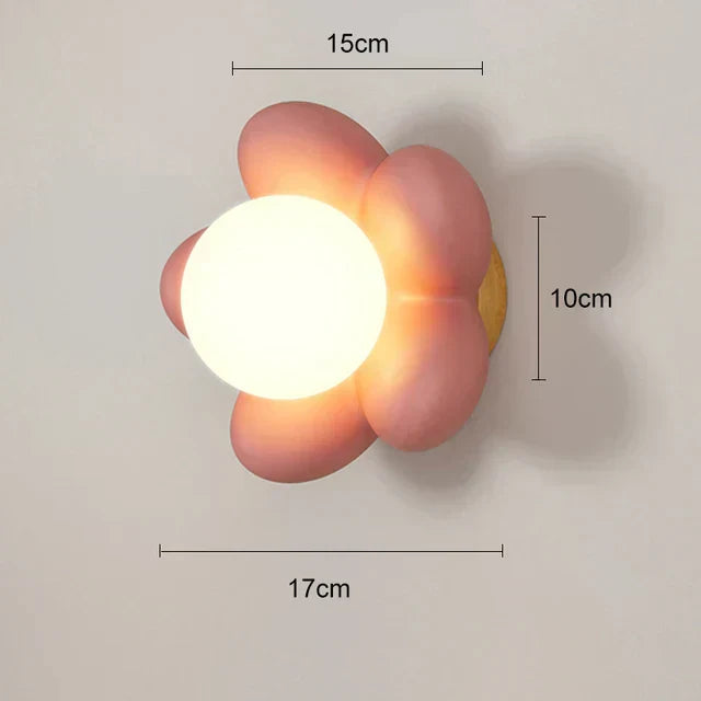 BloomLight - Vägglampa med Blomdesign och LED för Barnrum och Vardagsrum Carvallo