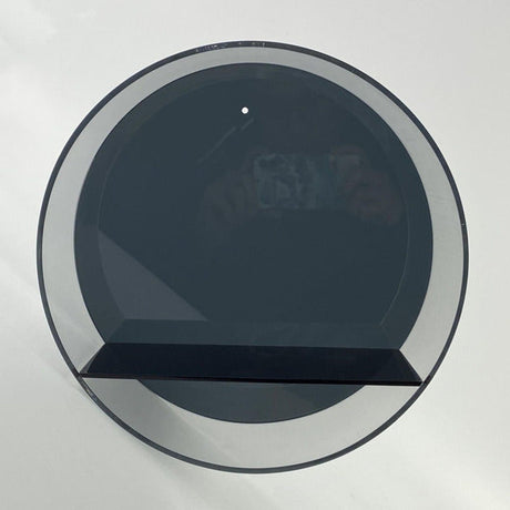 ShelfReat – Ren och modern vägghylla med elegant cirkulär struktur Carvallo