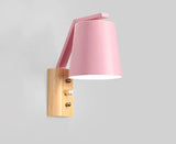 WoodLume – Modern LED Vägglampa i Trä för Vardagsrum och Sovrum Carvallo