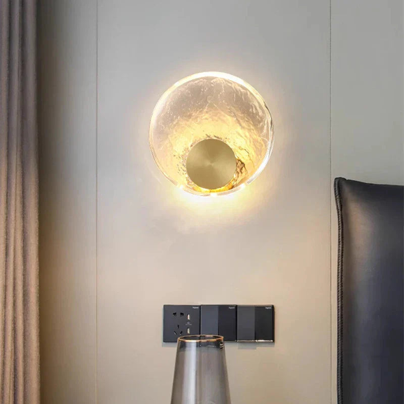 CrystalRing - Elegant LED Ring Vägglampa med Glasdetaljer – Modern Design Carvallo