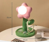 BloomShine - LED Blomma Bordsbelysning för Barnrum – Dekorativ Nattlampa i Blomdesign, Dimbar Belysning Carvallo