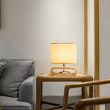 WoodLuxe – Bordslampa med Träbas för Sovrum och Vardagsrum Carvallo