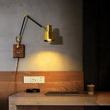 LightCraft - Justerbar Vintage Vägglampa i Mässing och Trä Carvallo