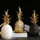 PineGlow - Elegant Ananas Skulptur till Raffinerade Rum Carvallo