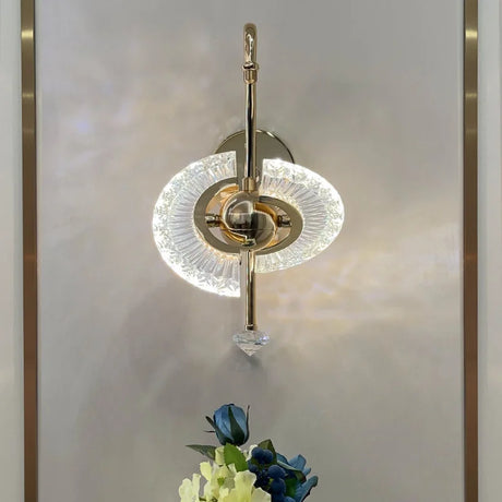 CrystalGlow - Elegant Kristall Vägglampa i Nordisk Stil – Justerbar LED Lampa Carvallo