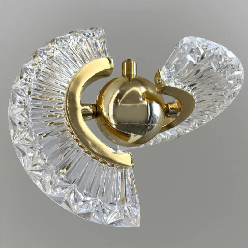 CrystalGlow - Elegant Kristall Vägglampa i Nordisk Stil – Justerbar LED Lampa Carvallo